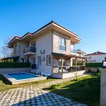 Likya Karya Villalari