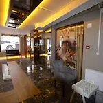 Tuem Palace Otel