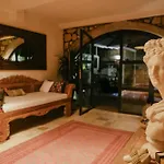 Piraye Otel Alacati