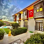Livia Garden Hotel