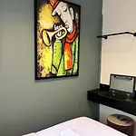 Spacious & Peaceful 2Br Central Apt. W/ Balcony