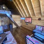 Brothers Bungalov