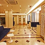 Mara Palas Hotel