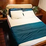 Atinayachting