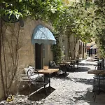 Aliko Hotel