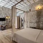 Aliko Hotel