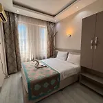 Fly Hotel