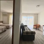 Fora Apart Otel Cesme