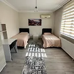 Ruezgar Apart