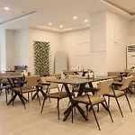 Home Plus Hotel