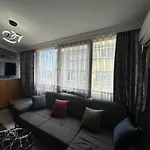 Royal Gur Hotel