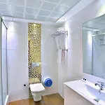 Grand Madrid Hotel