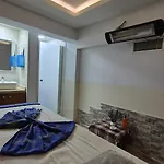 Best Smyrna Hotel