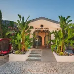 Z Exclusive Hotel And Villas