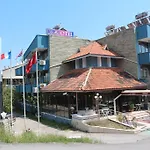 Otel La Mer Akcay