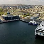 Tolga Hotel
