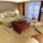 Cvk Park Prestigie Suites