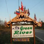 Green River Hotel