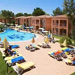 Majesty Club Kustur