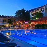 Hotel Perdikia Hill Family Resort