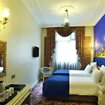 By Murat Crown Hotel Taksim