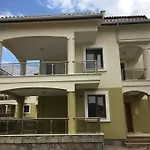 Akbuek Country Villas