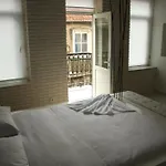 Mio Suites