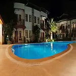 Gizaldi Aparthotel