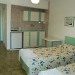 Banu Apts And Studios