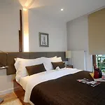 Aura Suites