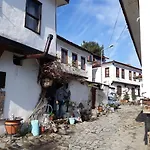 Dionysos Pension
