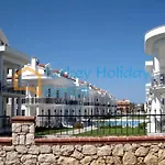 Mirage Villa Buketi