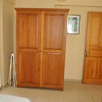 Nicholas Gate 2