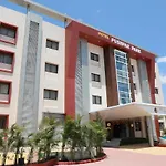 Hotel Pushpak Park