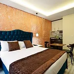 Taksim Celebi Residence