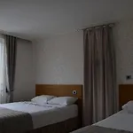 Devamli Hotel