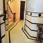 Full House Boutique Hotel