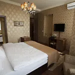 Tre Suites By Mayer