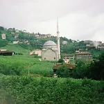 Atakoey Apart