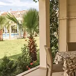 Lemonpool Apartments