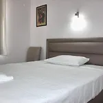 Burhaniye Merkez Otel
