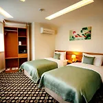 The North Hotel