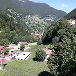 Yuce Pansiyon Uzungoel