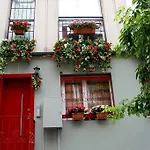 Perla Suites