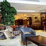 Clarion Hotel&Suites