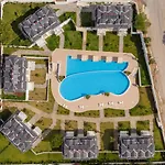 Orka World B1 Apartments