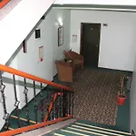Kasmir Hotel