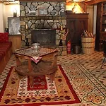 Muederrisler Evi Konak Ve Butik Otel