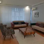 Duatepe Mahallesi Bozkurt Caddesi No:55 Kat:1 No:3 Sisli Istanbul