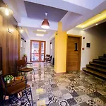 Set Oezer Hotel